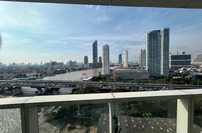 Condominium in Sathorn 